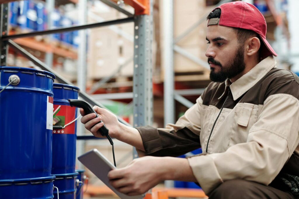 What is contextual task management?