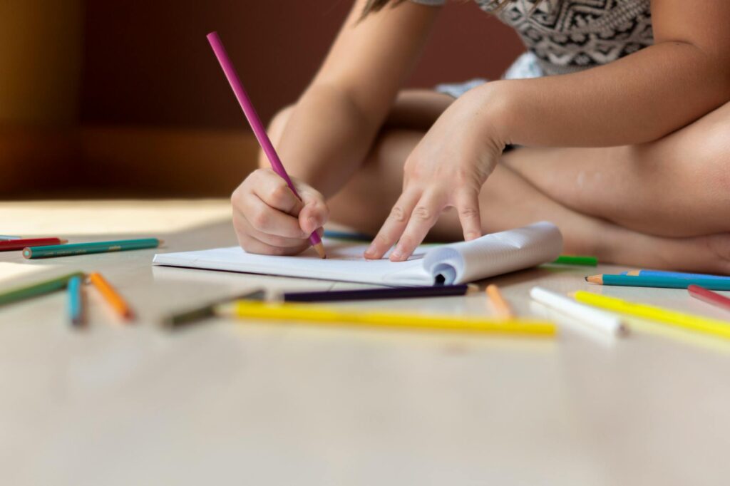 What is creative expression therapy?