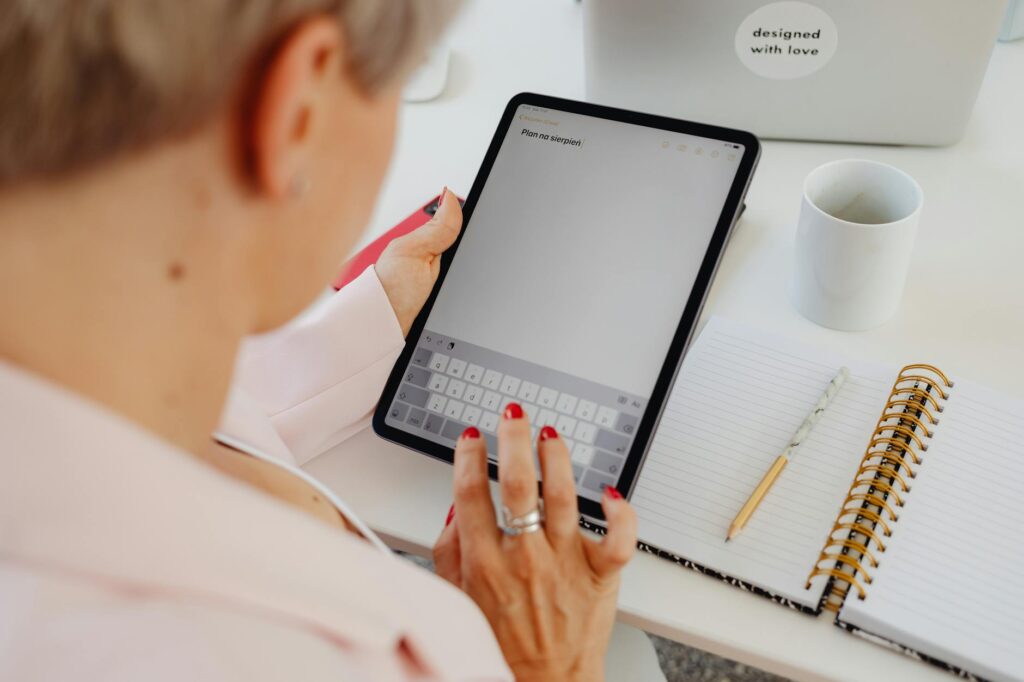 What is efficient scheduling?