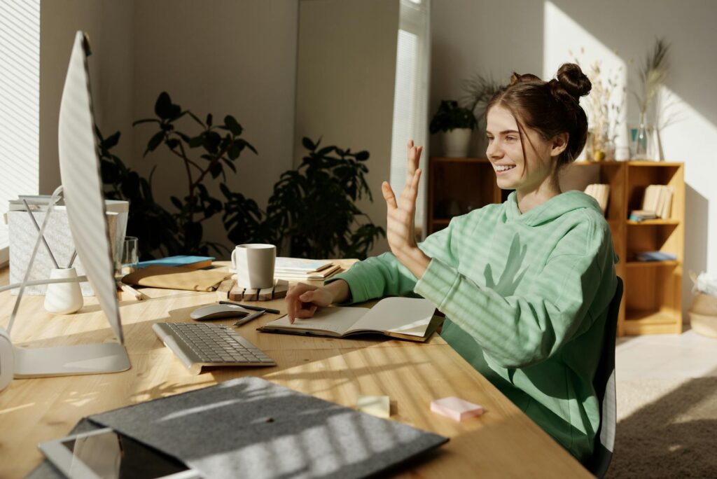 What is healthy online engagement?