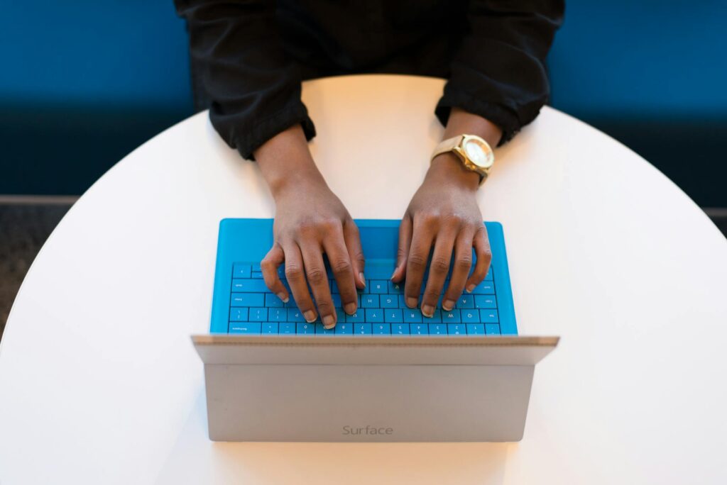 What is minimizing multitasking?