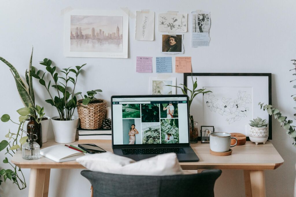 What is mobile time organizer?