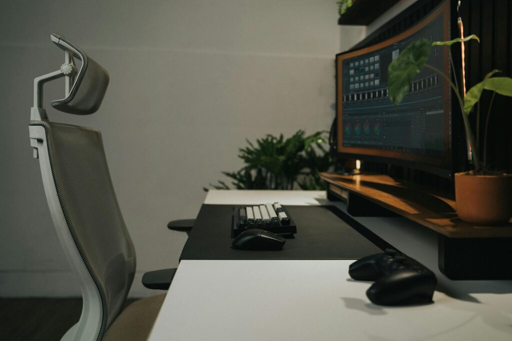 What is organizational productivity software?